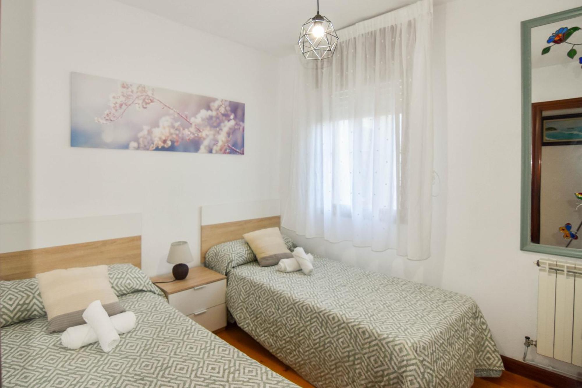 Amplio Y Comodo Chalet En Ajo Con Preciosas Vistas Екстер'єр фото